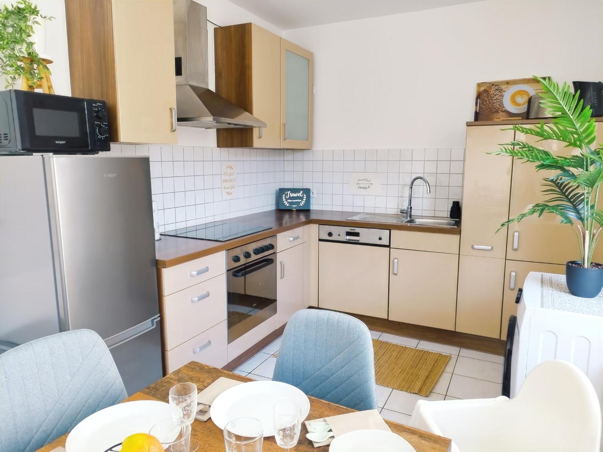 The Big Muenster Fuer Bis Zu 12, Whirlpool, Sauna, Zentral, Tischfussball, Balkon, Gasgrill Ulm Exterior photo
