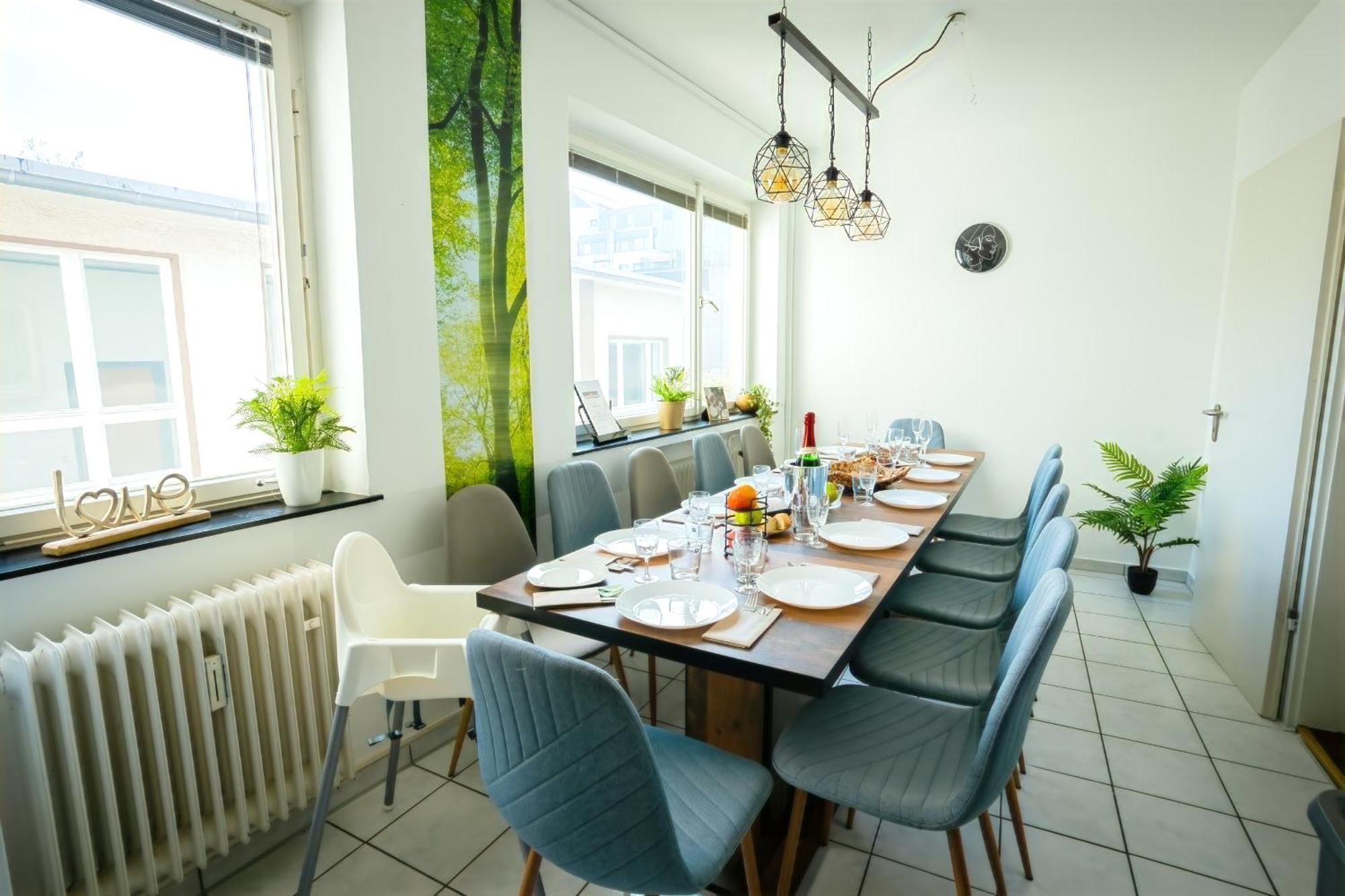 The Big Muenster Fuer Bis Zu 12, Whirlpool, Sauna, Zentral, Tischfussball, Balkon, Gasgrill Ulm Exterior photo