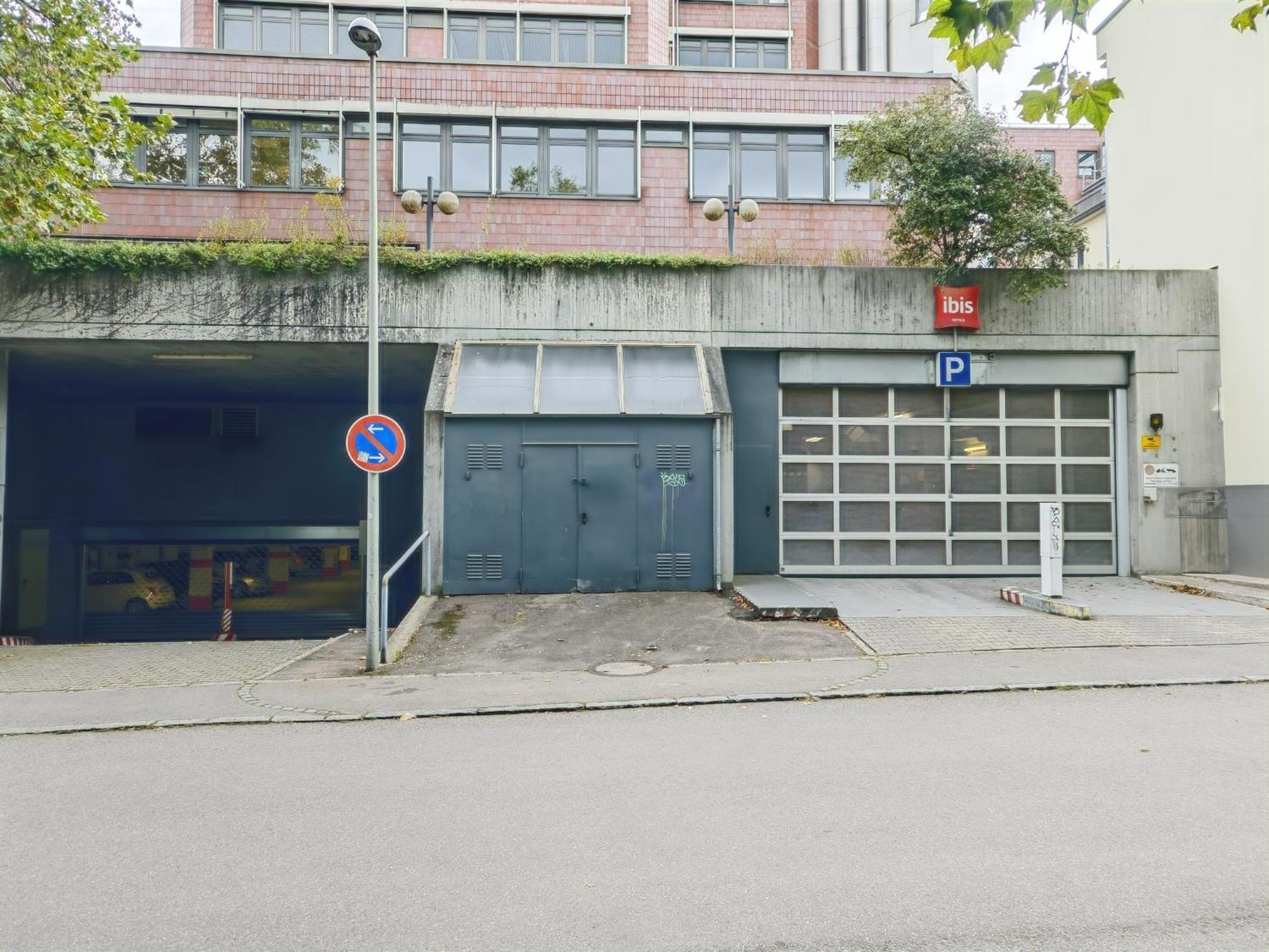The Big Muenster Fuer Bis Zu 12, Whirlpool, Sauna, Zentral, Tischfussball, Balkon, Gasgrill Ulm Exterior photo